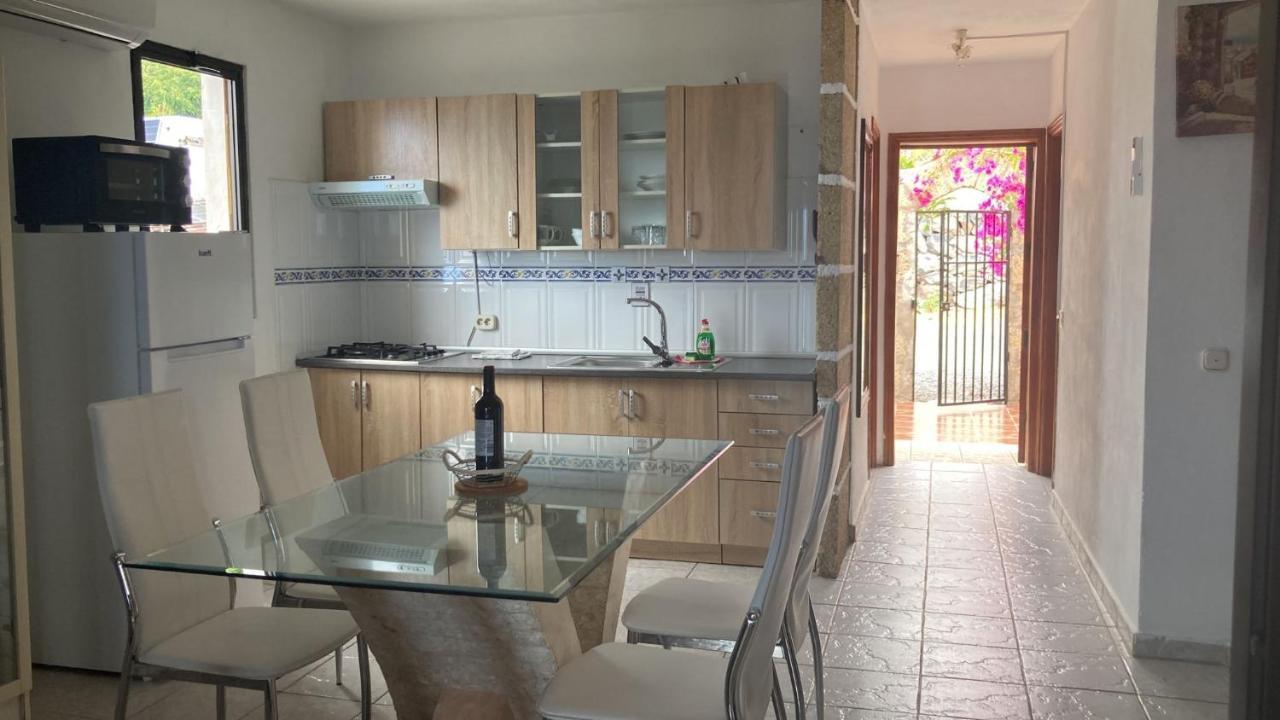 Lovely Two Bedroom Apartment With Amazing View Tejina de Isora Exteriör bild